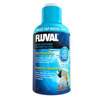 Fluval AquaPlus Water  Conditioner 4 oz. I008949